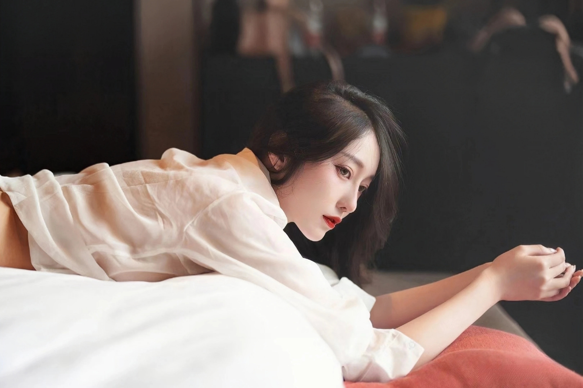 （乡村行·看振兴）山西襄垣：蜜桃催热“采摘游” 甜了民心富了村头